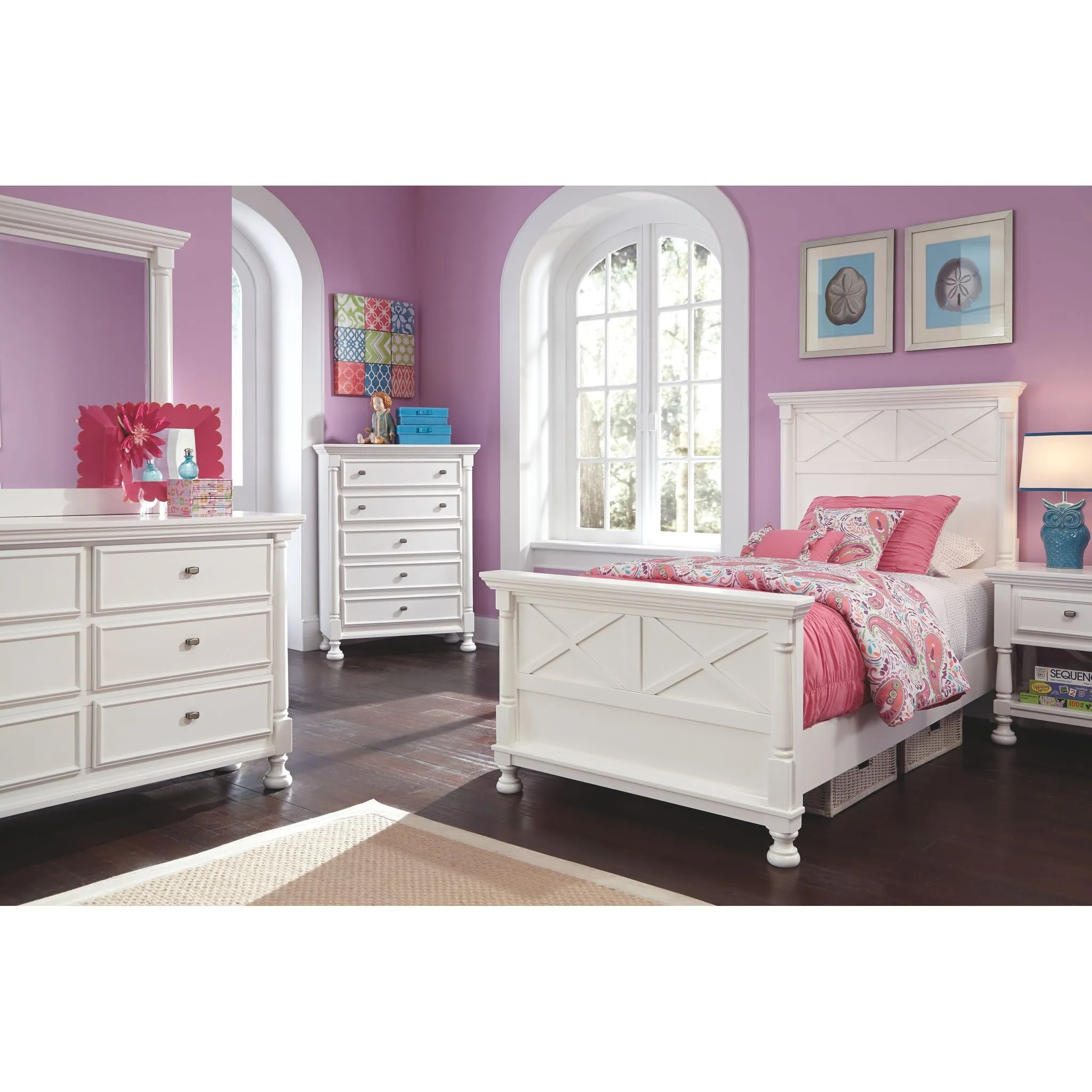 Kaslyn Chest