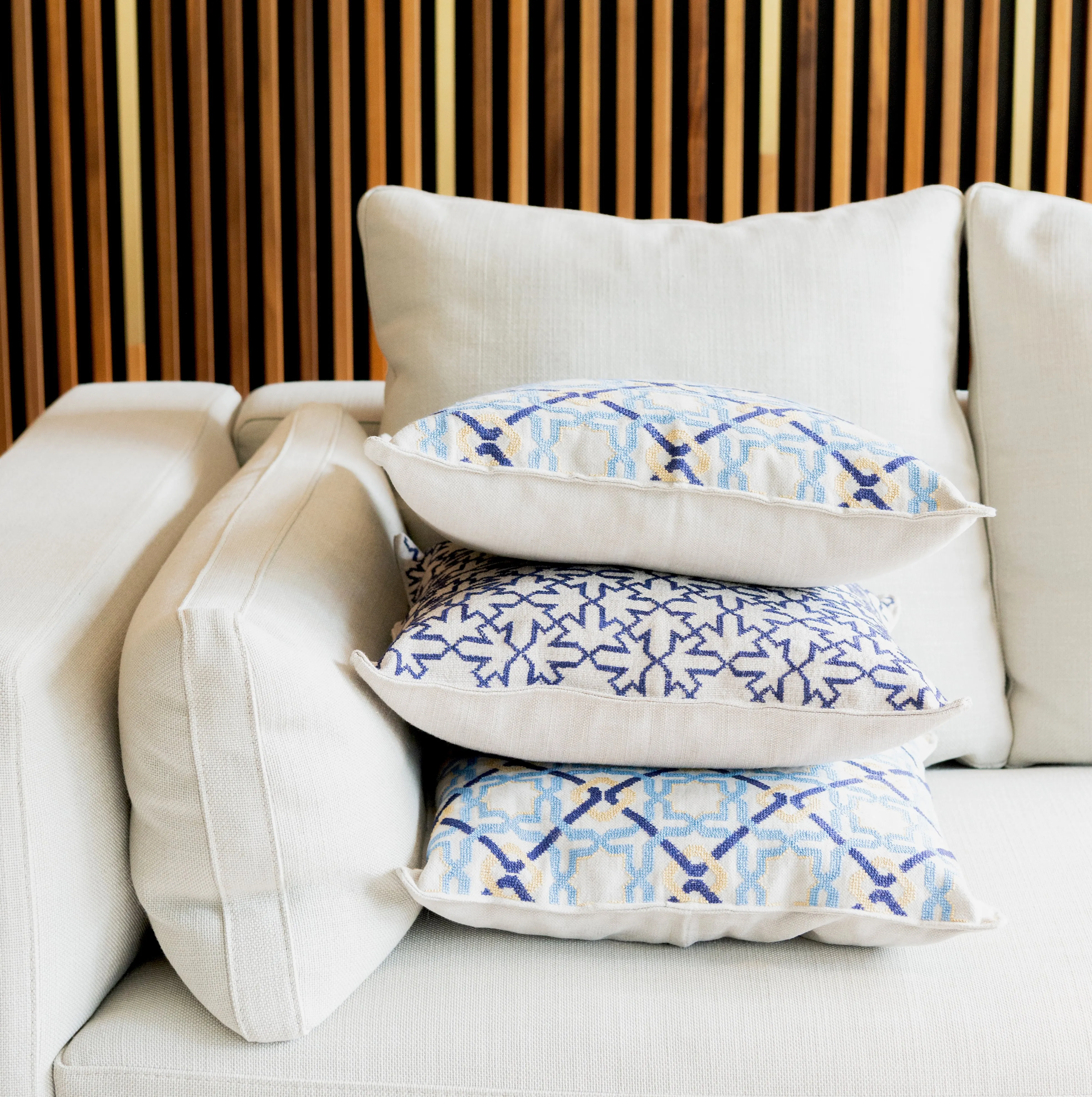 LINEN & COTTON CUSHION COVER ALHAMBRA